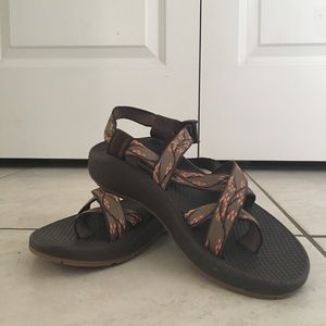 Size 8 Chacos